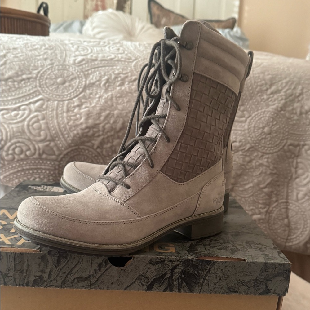 The North Face Bridgeton Lace Leather Boots